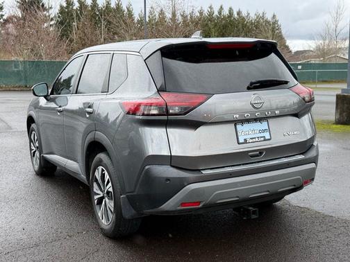 Gun Metallic 2022 Nissan Rogue SV