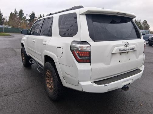 2017 Toyota 4Runner SR5