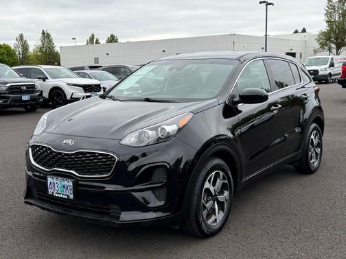 Black Cherry Pearl 2020 Kia Sportage LX