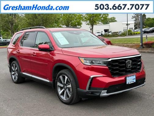 Radiant Red Metallic II 2025 Honda Pilot Touring