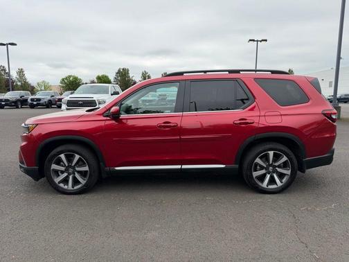 Radiant Red Metallic II 2025 Honda Pilot Touring