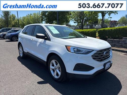 Oxford White 2021 Ford Edge SE