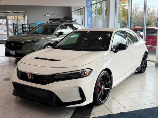 2024 Honda Civic Type R Base
