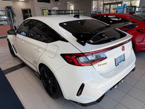 2024 Honda Civic Type R Base