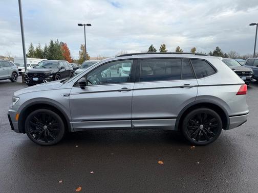 2021 Volkswagen Tiguan 2.0T SE R-Line Black