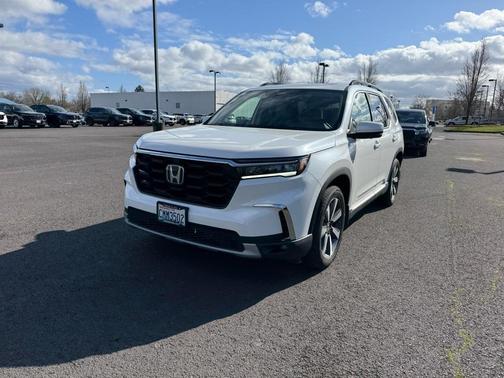 2025 Honda Pilot Elite