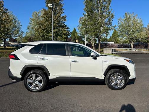 2019 Toyota RAV4 Hybrid Limited