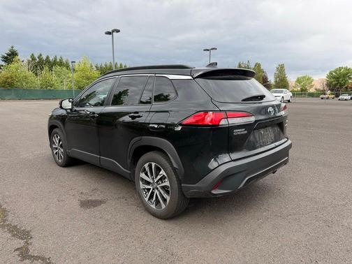 Jet Black 2022 Toyota Corolla Cross XLE
