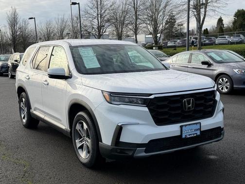2023 Honda Pilot EX-L 8-Passenger