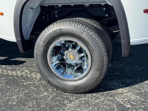 2026 Chevrolet Silverado 3500 WT