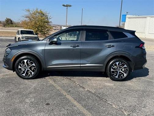 2025 Kia Sportage Hybrid EX