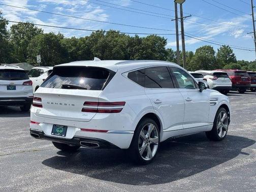Uyuni White 2023 Genesis GV80 2.5T