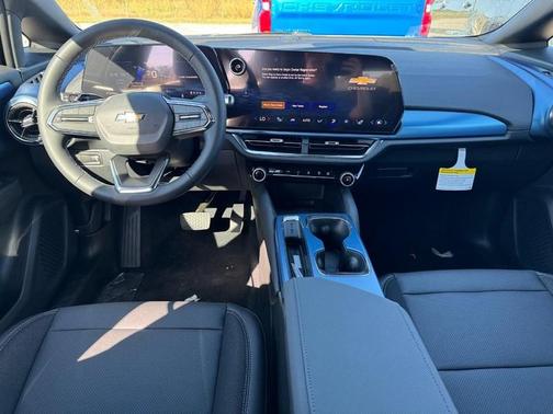 2026 Chevrolet Equinox EV LT 2