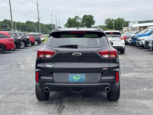 Mosaic Black Metallic 2022 Chevrolet Trailblazer RS