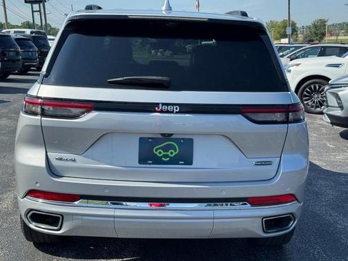 2022 Jeep Grand Cherokee Overland