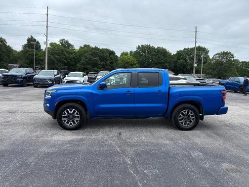 Bluestone 2024 Nissan Frontier SL