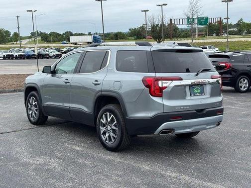 Sterling 2023 GMC Acadia SLT
