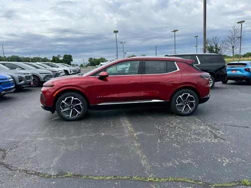 2025 Chevrolet Equinox EV LT 2
