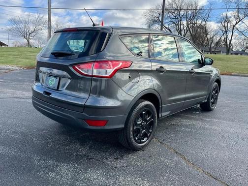 2016 Ford Escape S