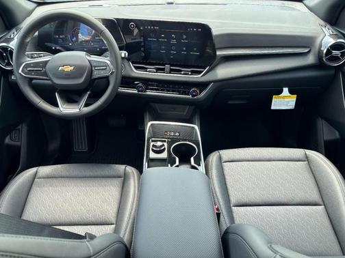 White 2026 Chevrolet Equinox LT