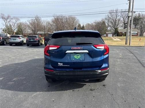 2023 GMC Terrain SLE