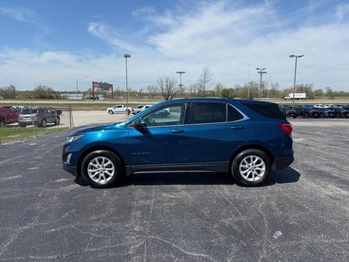Pacific Blue Metallic 2019 Chevrolet Equinox 1LT