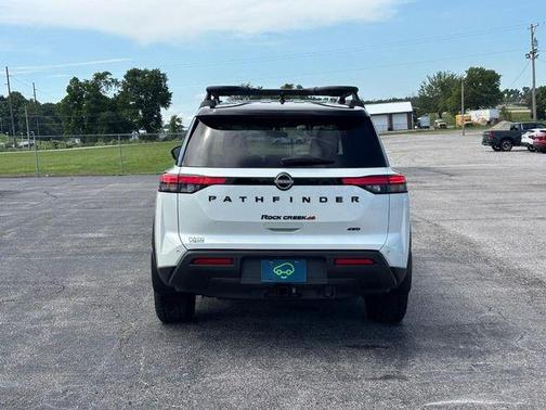 White 2024 Nissan Pathfinder Rock Creek