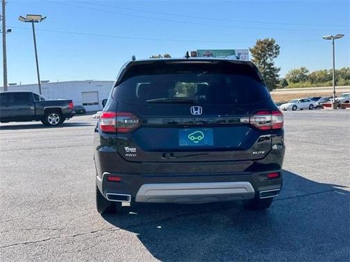 2023 Honda Pilot Elite