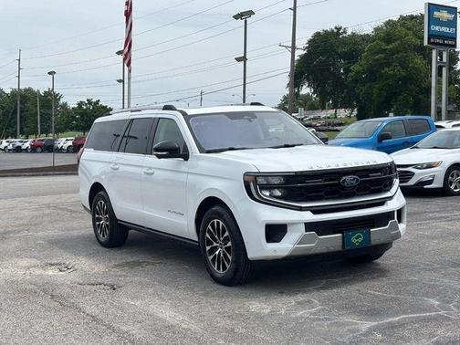 Oxford White 2025 Ford Expedition Max Platinum