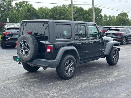 Black Clearcoat 2019 Jeep Wrangler Unlimited Sport