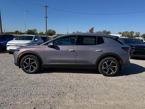2026 Chevrolet Equinox EV LT 2