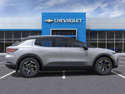2026 Chevrolet Equinox EV LT 2