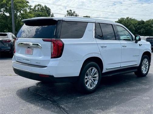 2022 GMC Yukon SLT