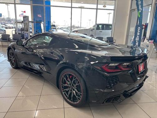 2026 Chevrolet Corvette Stingray w/2LT