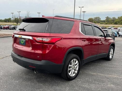 2020 Chevrolet Traverse LT Cloth
