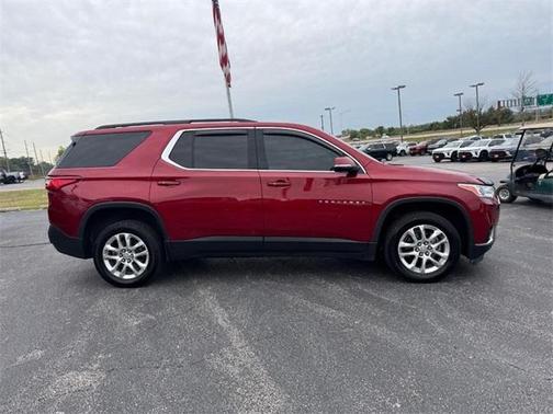 2020 Chevrolet Traverse LT Cloth