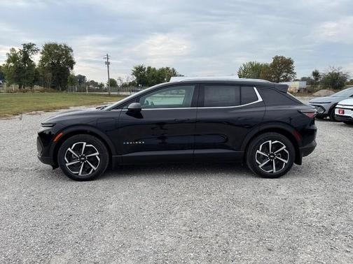 2026 Chevrolet Equinox EV LT 2