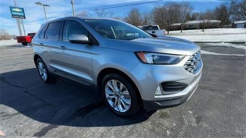 2022 Ford Edge Titanium