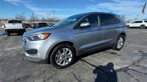 2022 Ford Edge Titanium