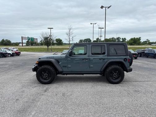 Anvil Clearcoat 2024 Jeep Wrangler Sport