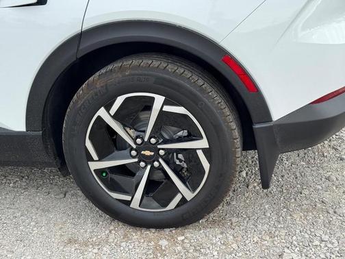 2026 Chevrolet Equinox EV LT 2