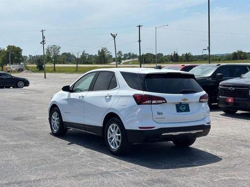 Summit White 2024 Chevrolet Equinox LT