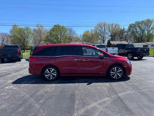 Red 2022 Honda Odyssey Touring