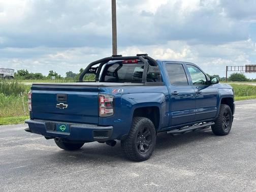 Deep Ocean Blue Metallic 2018 Chevrolet Silverado 1500 LT