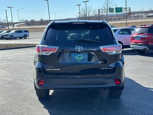 2016 Toyota Highlander Limited Platinum