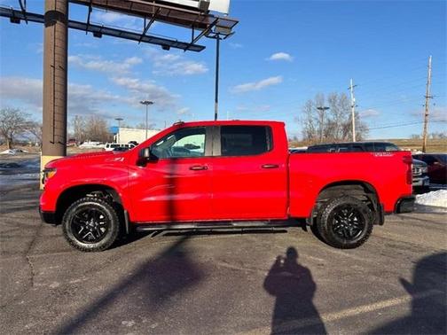 2023 Chevrolet Silverado 1500 Custom Trail Boss