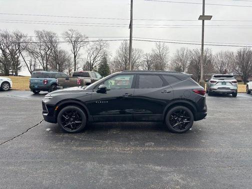 2024 Chevrolet Blazer LT