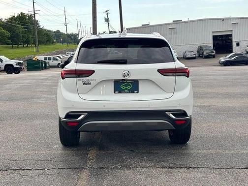 Summit White 2022 Buick Envision Preferred