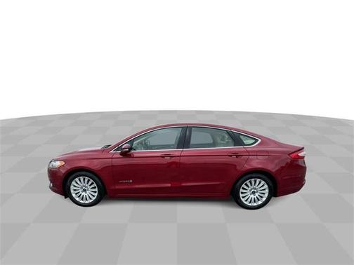 2015 Ford Fusion Hybrid SE
