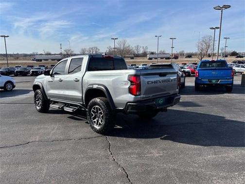 2024 Chevrolet Colorado ZR2